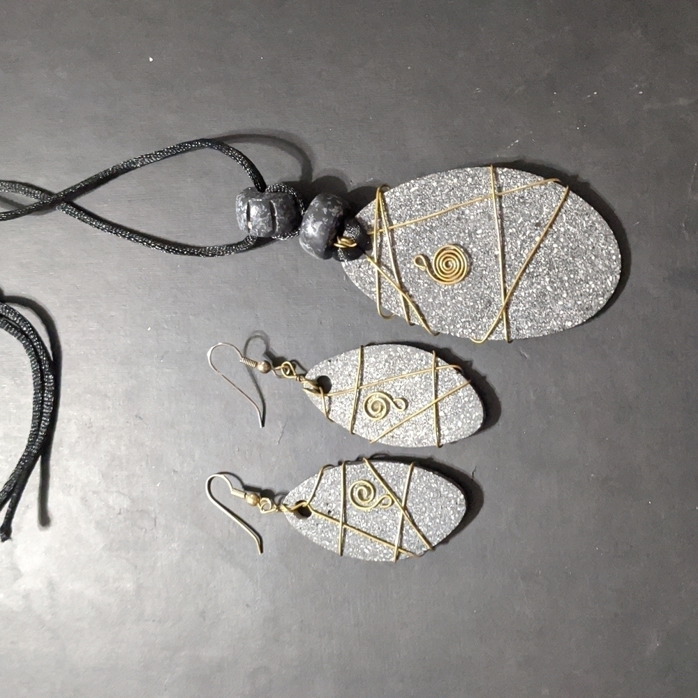Gold Tone Wire Wrapped Grey Oval Resin Statement Necklace and Earrings Set